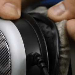How To Clean Headphones and Ear Pads Full Guide 2024
