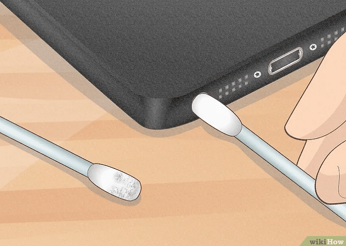 how to clean the headphone jack